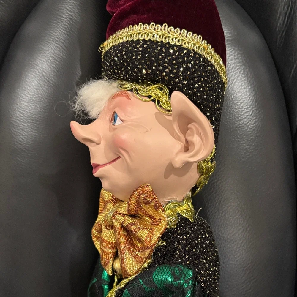 Robert Stanley Festive Posable Christmas Elf Doll with Velvet Outfit 23” - Picture 11 of 16
